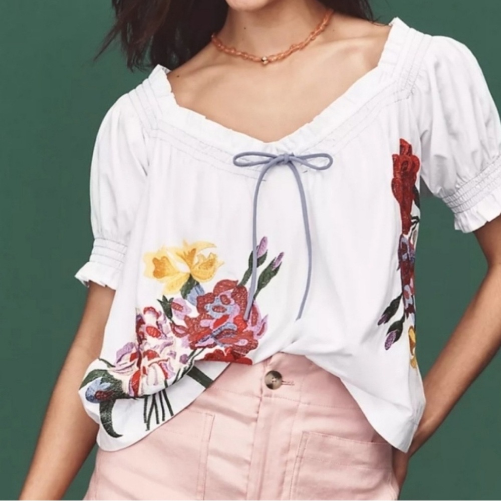 Anthropologie White Floral Embroidered Peasant Top